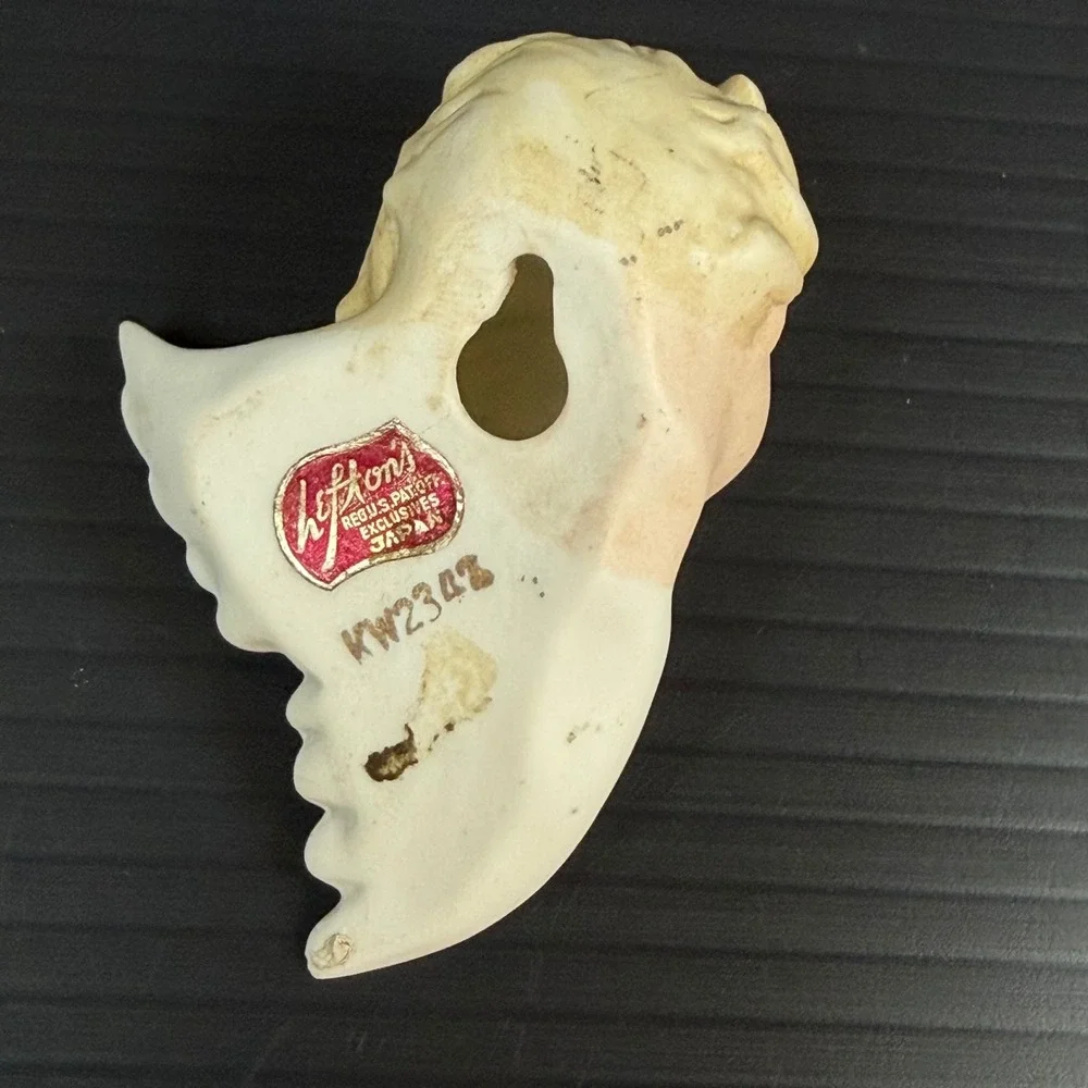 Vtg Lefton Wall Bisque Porcelain White Angel Cherub Set Gold Accent KW2342
